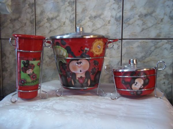 Kit Pia  em Decoupagem com Suporte